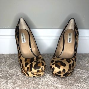 Steve Madden Beve-L Leopard Heels size 7.5